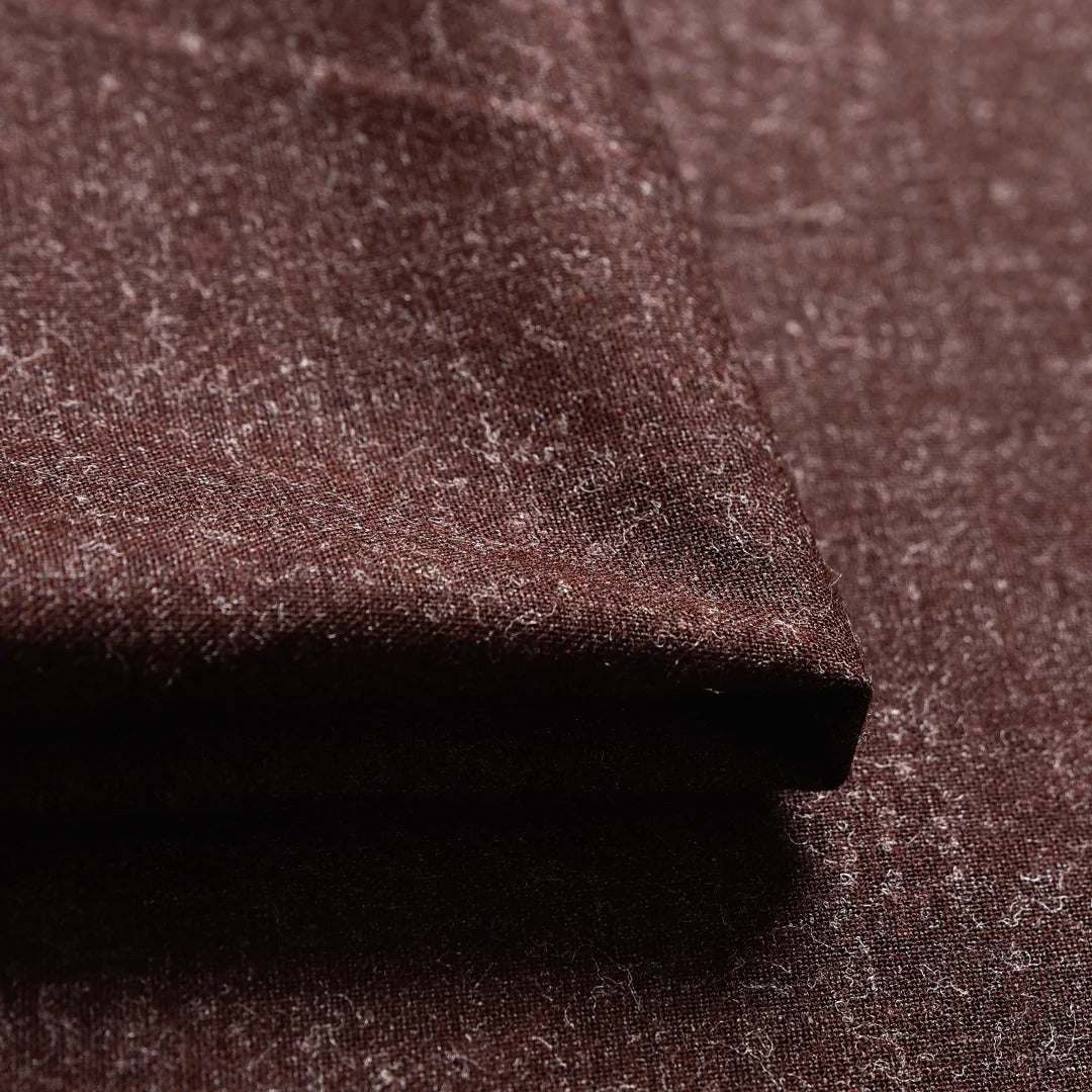 Luxurious Lambswool Fabric Texture Allow To Open