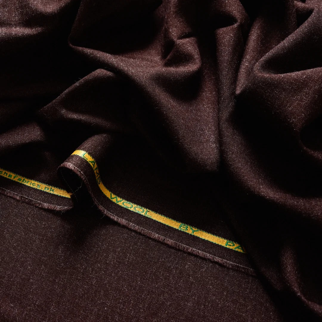 Luxurious Lambswool Fabric Texture Allow To Open
